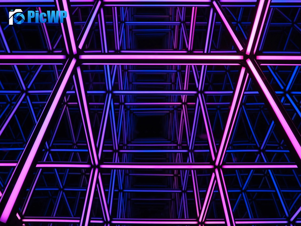 Light show Purple light 5K PC Wallpaper