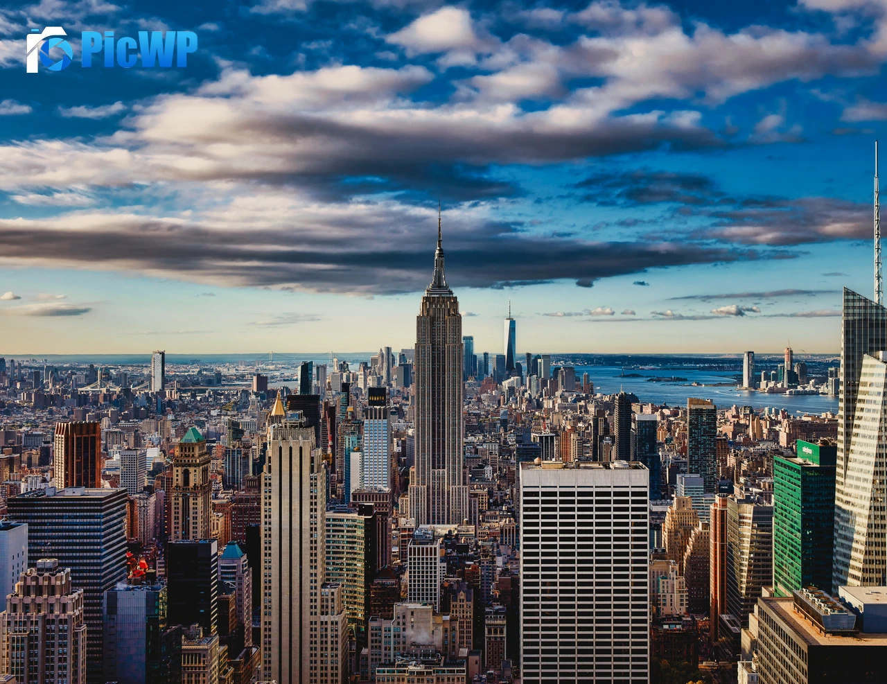 Empire State Building New York City 8K PC Wallpaper