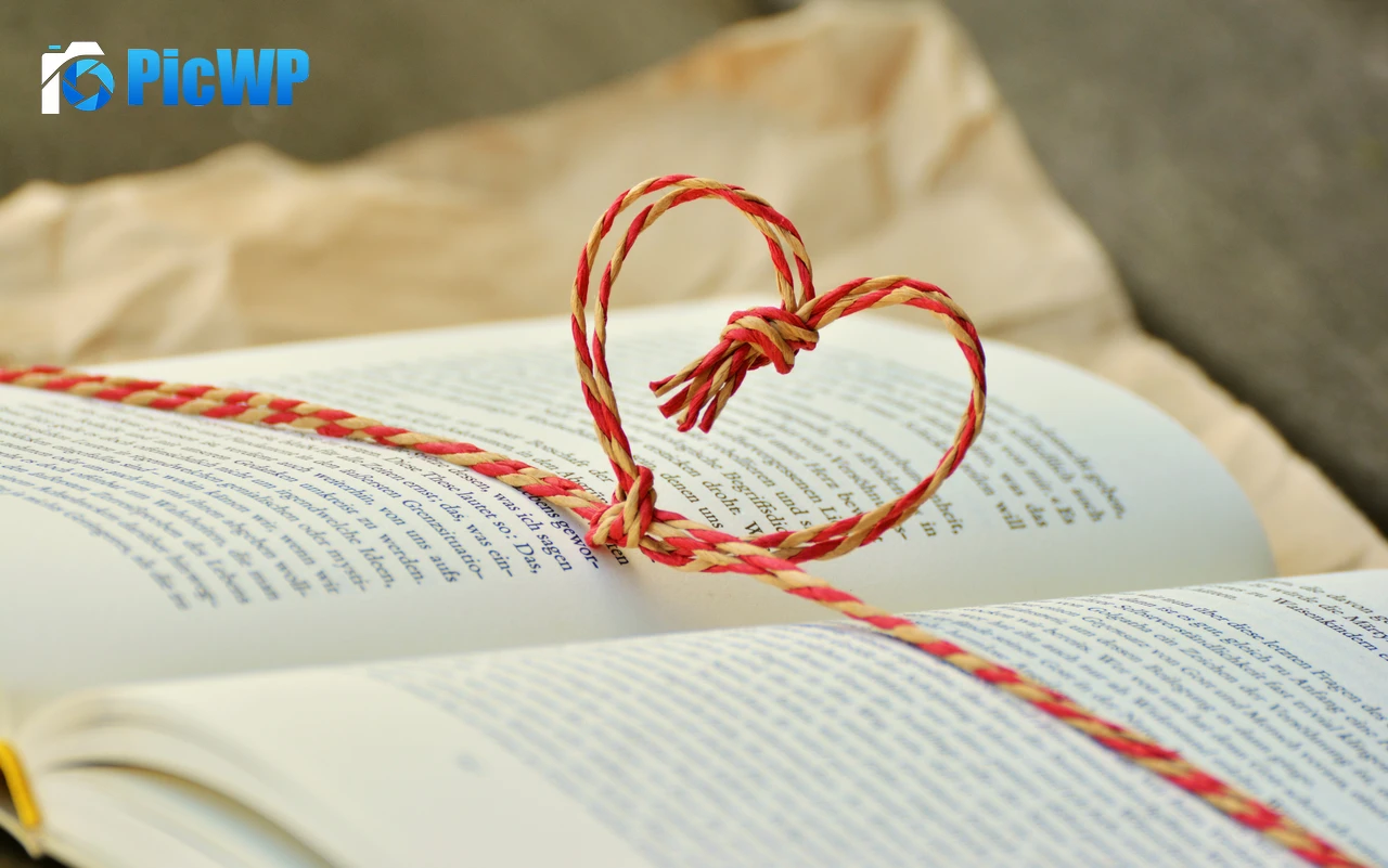 Open book Heart symbol 6K PC Wallpaper