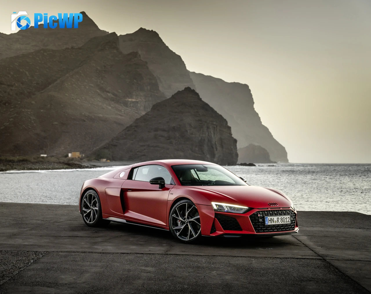 Audi R8 V10 performance RWD 8K PC Wallpaper