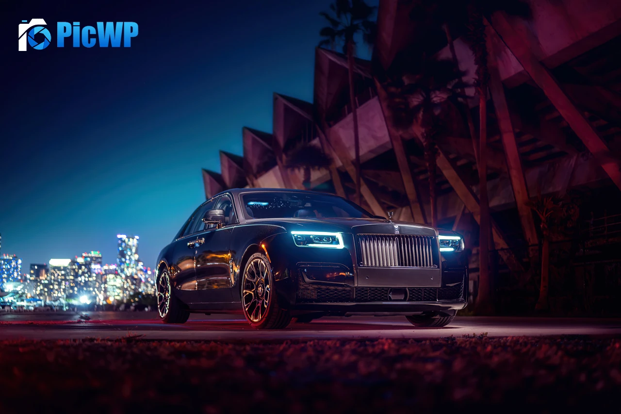 Rolls-Royce Ghost Black Badge 2022 4K PC Wallpaper