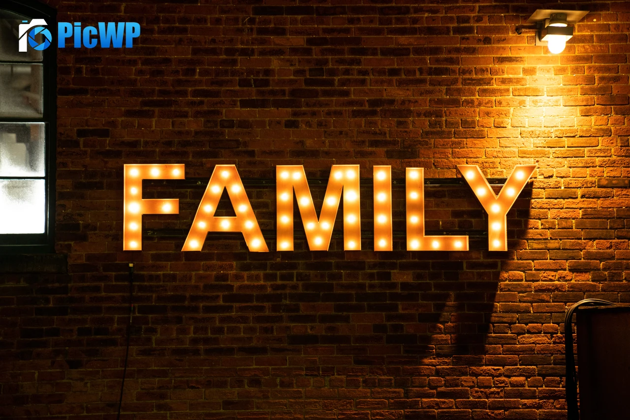 Family Marquee Sign 8K PC Wallpaper