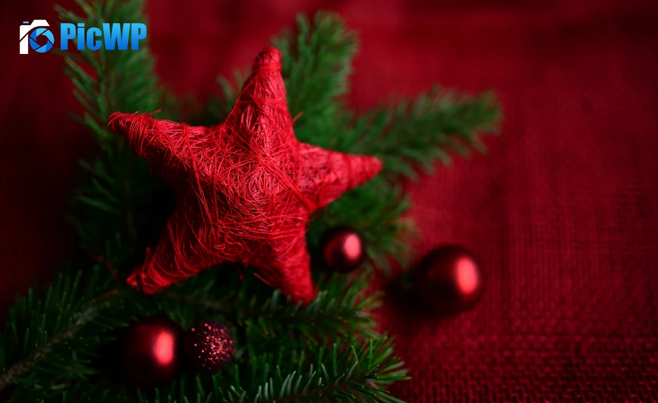 Red Star Christmas decoration 6K PC Wallpaper
