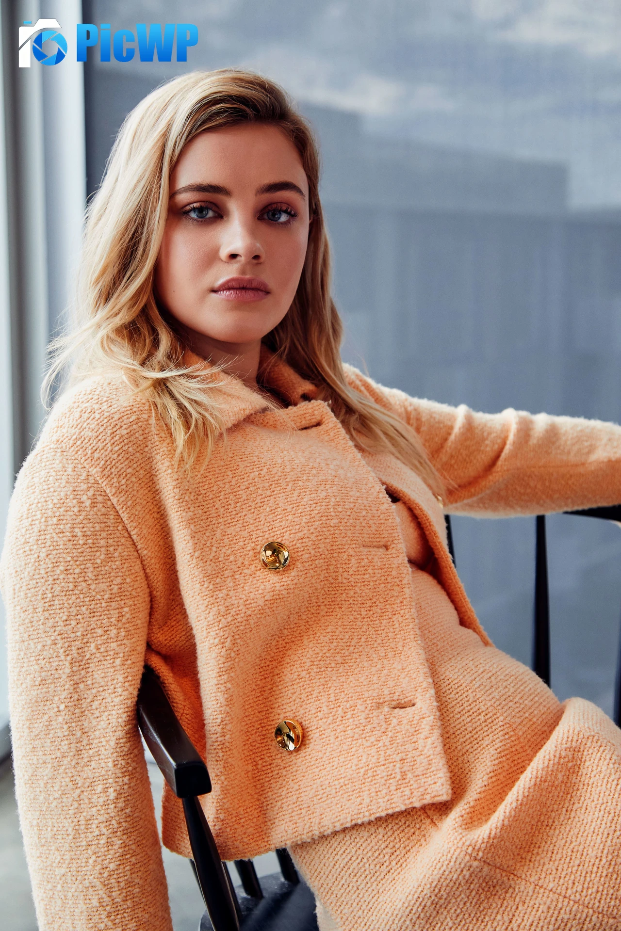 Josephine Langford Australian actress 6K Mobile Wallpaper