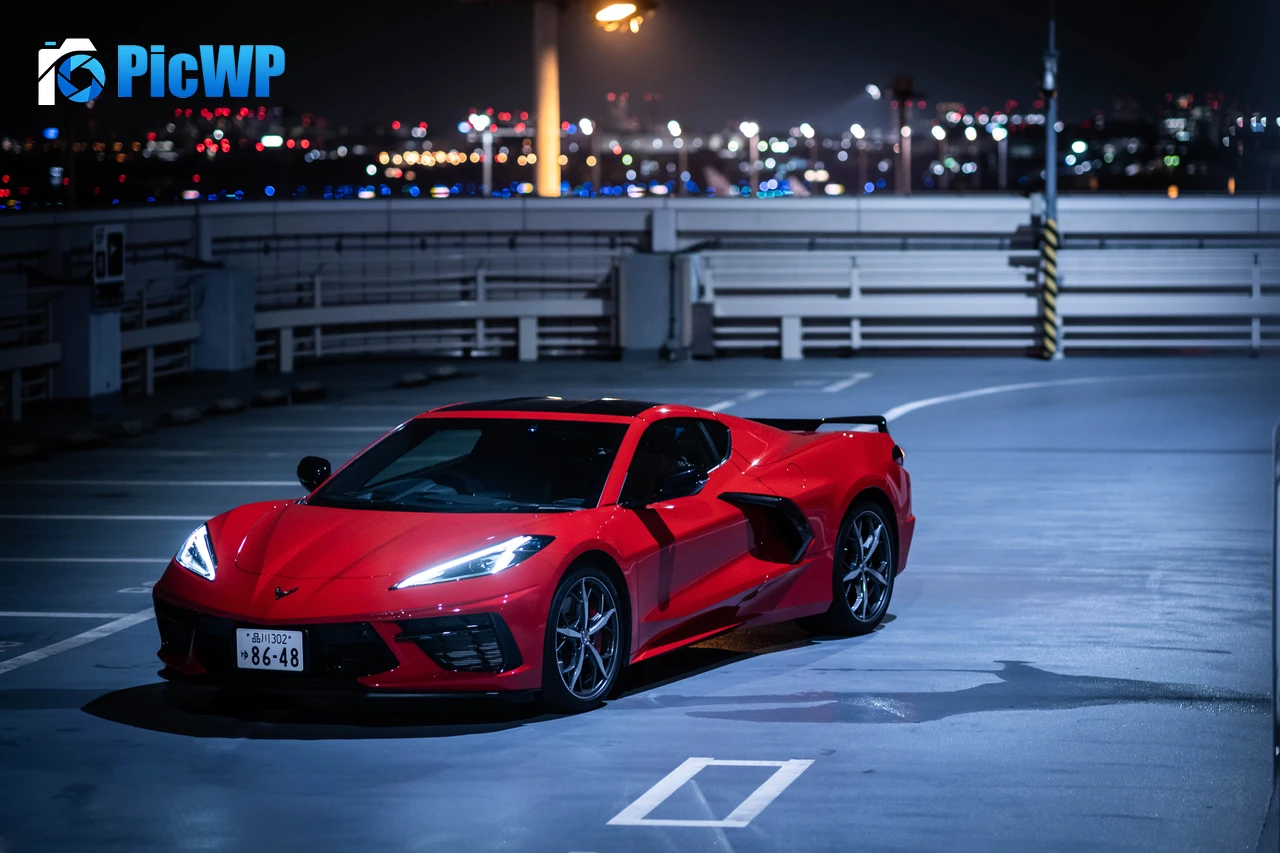 Chevrolet Corvette Stingray 7K PC Wallpaper