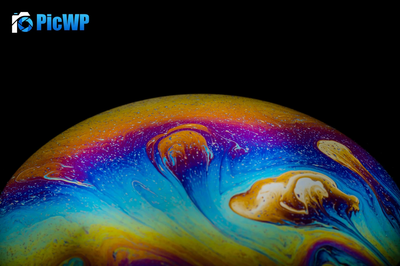 Bubble Planet Soap Bubble 4K PC Wallpaper