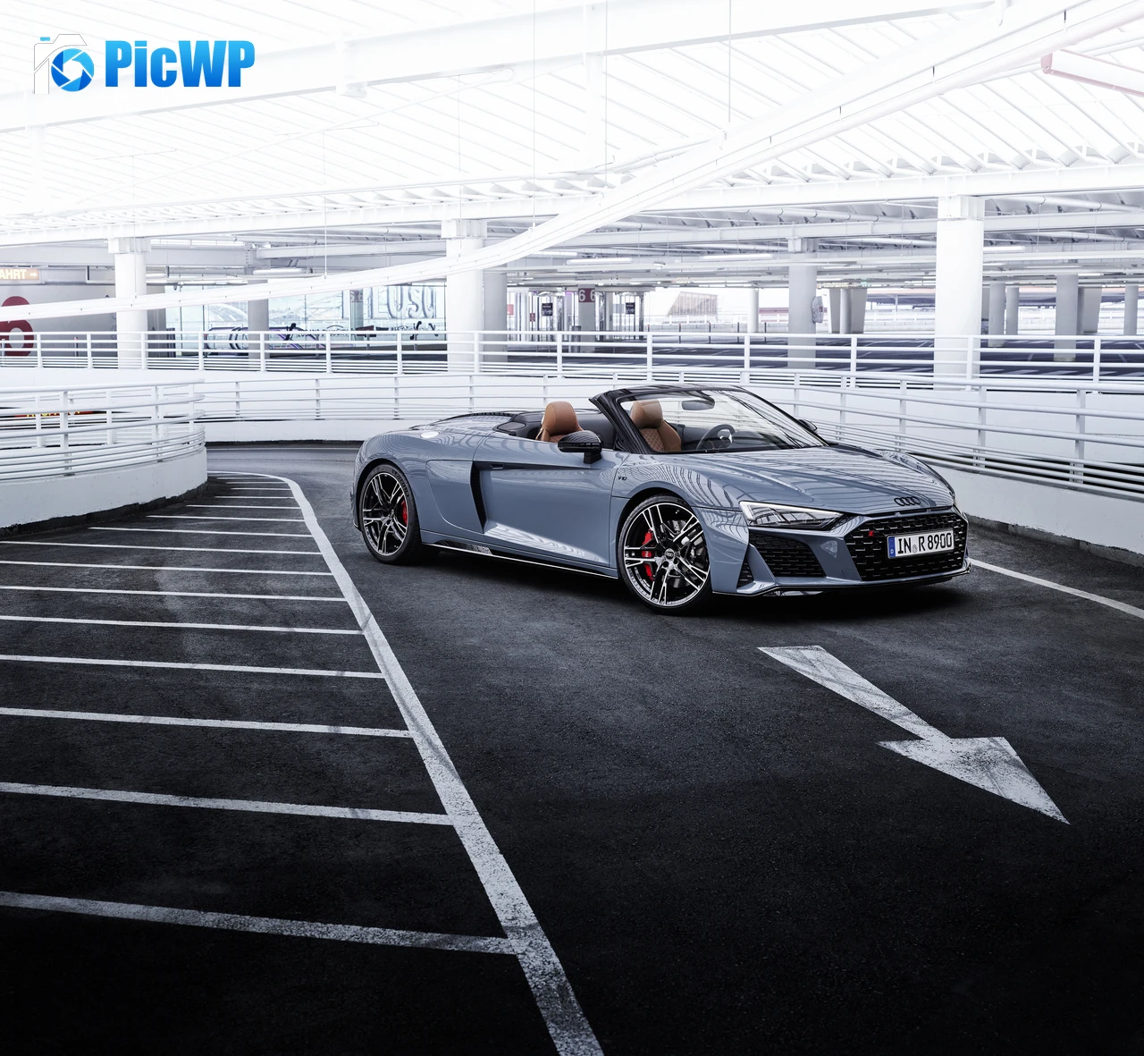 Audi R8 Spyder V10 performance RWD 2021 4K PC Wallpaper