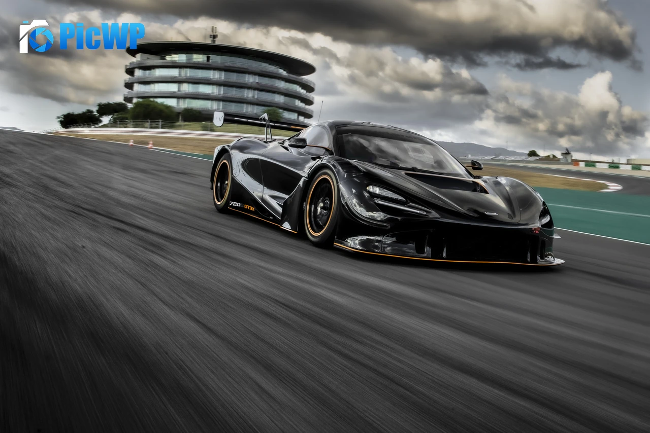 McLaren 720S GT3X Sports cars 5K PC Wallpaper