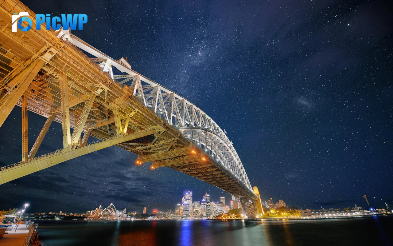 Sydney Harbour Bridge Milky Way 4K PC Wallpaper