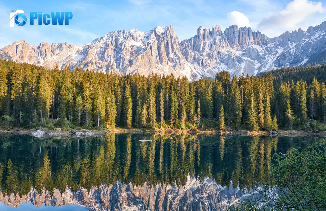 Karersee Lake Latemar 7K PC Wallpaper