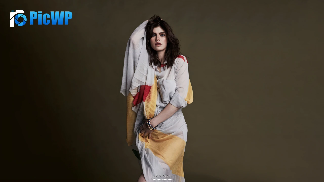 Alexandra Daddario 2024 6K PC Wallpaper