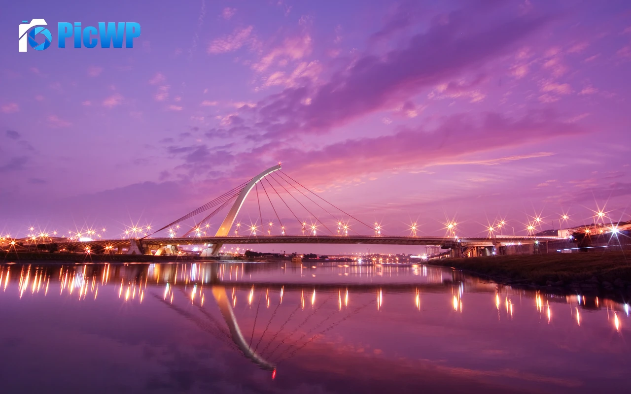 Dazhi Bridge Taipei 4K PC Wallpaper