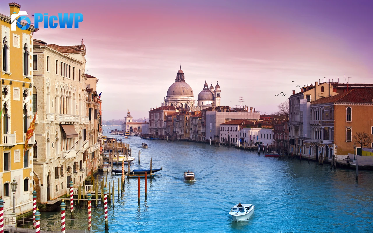 Venice city Santa Maria della Salute 4K PC Wallpaper