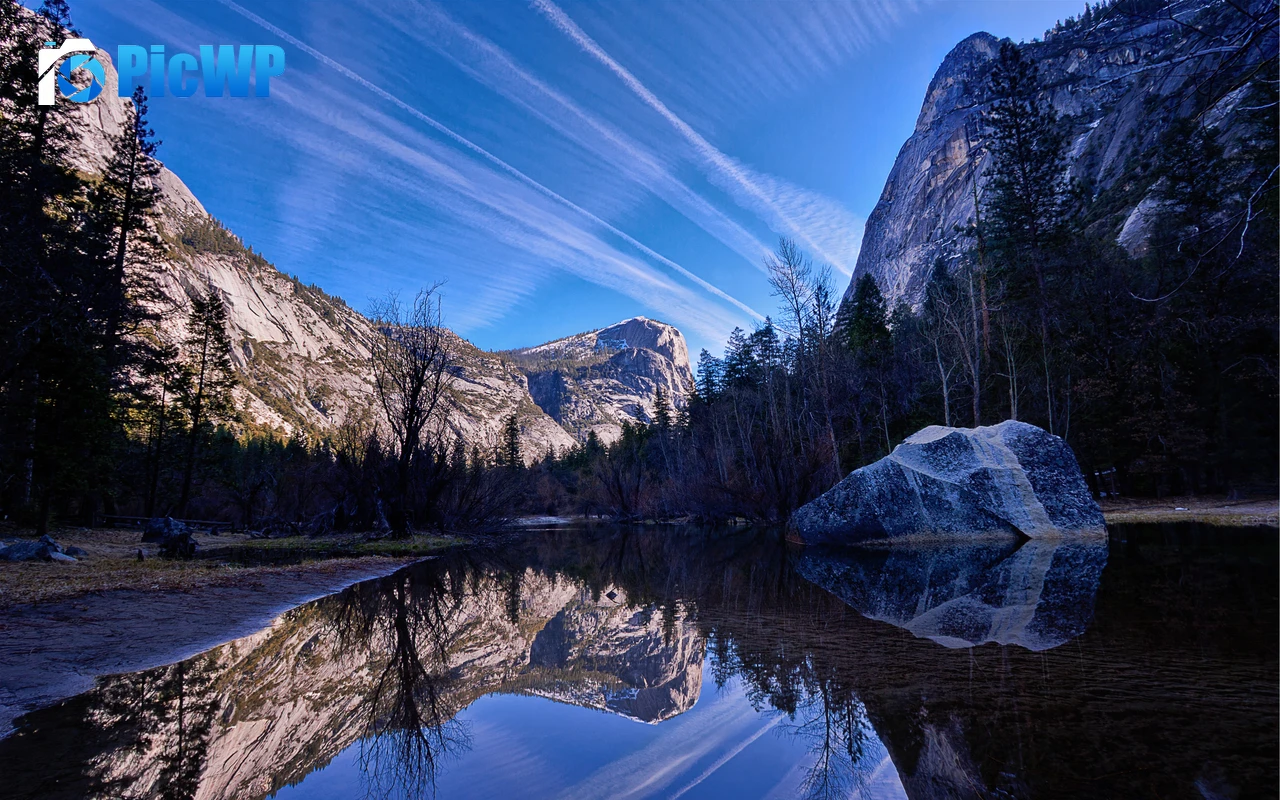 Yosemite Valley Mirror Lake 4K PC Wallpaper