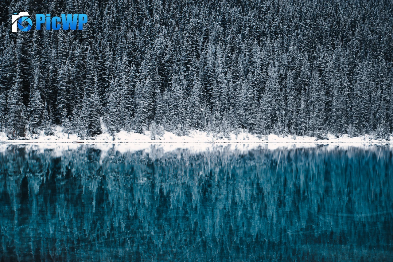 Lake Louise Winter 5K PC Wallpaper