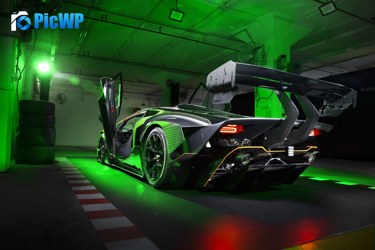 Lamborghini Essenza SCV12 Racing car 6K PC Wallpaper
