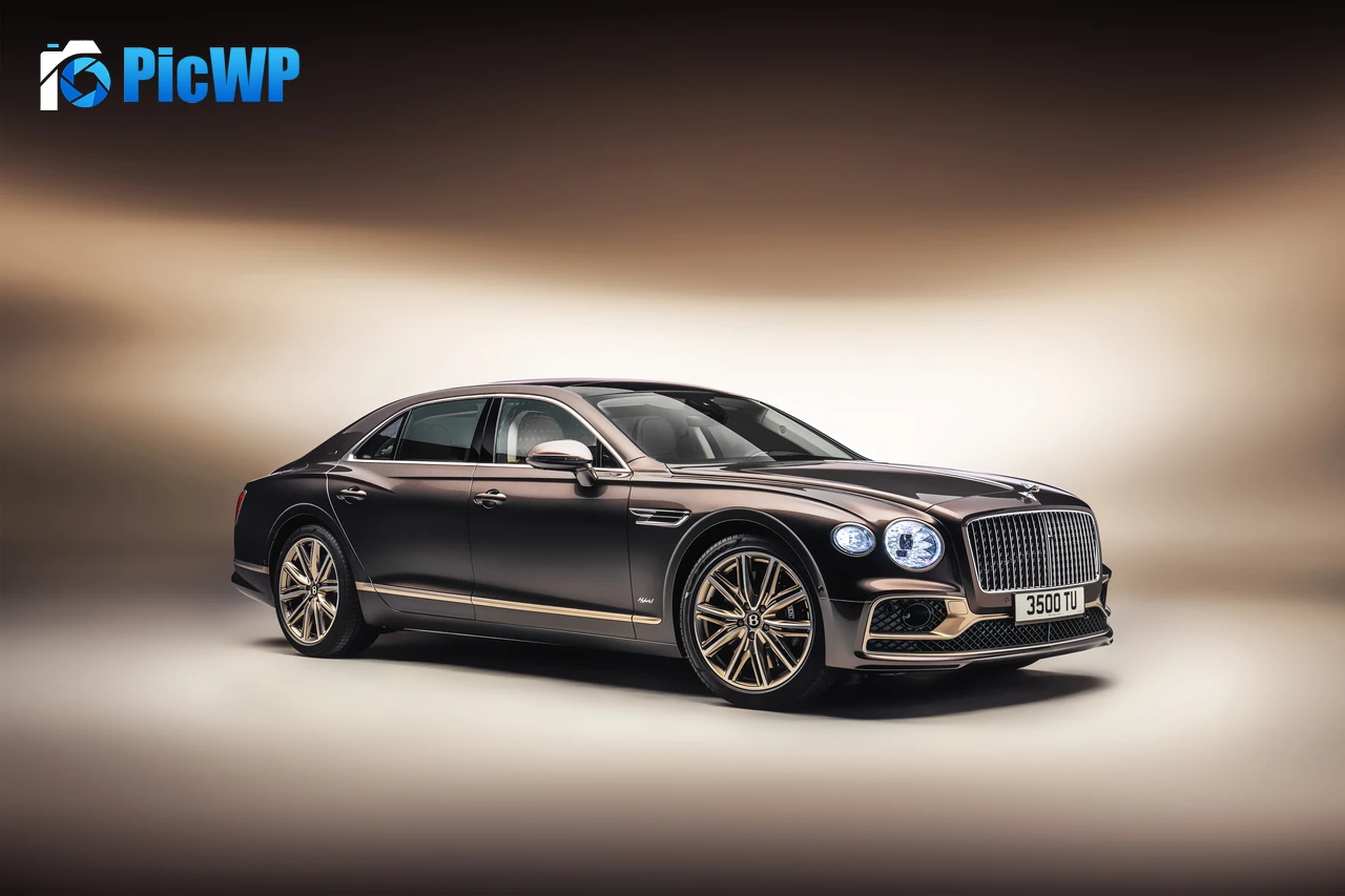Bentley Flying Spur Hybrid Odyssean Edition 5K PC Wallpaper
