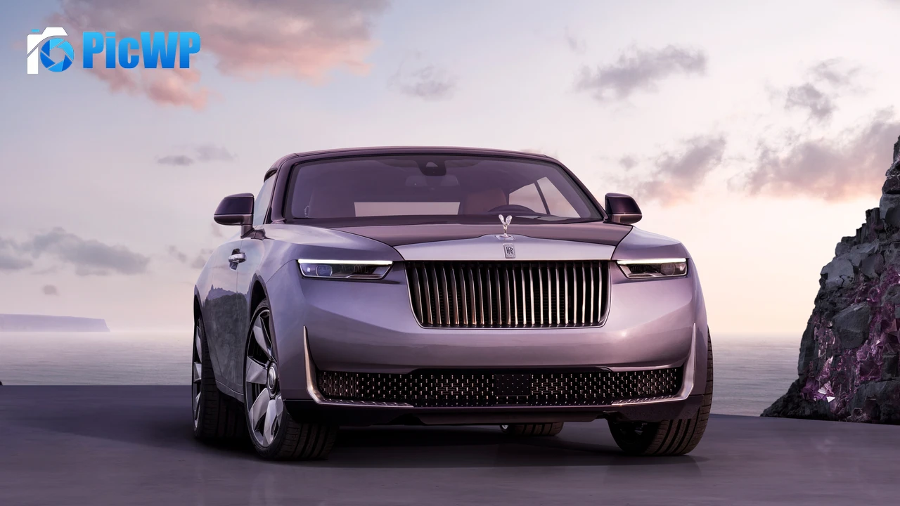 Rolls-Royce Amethyst Droptail 8K PC Wallpaper