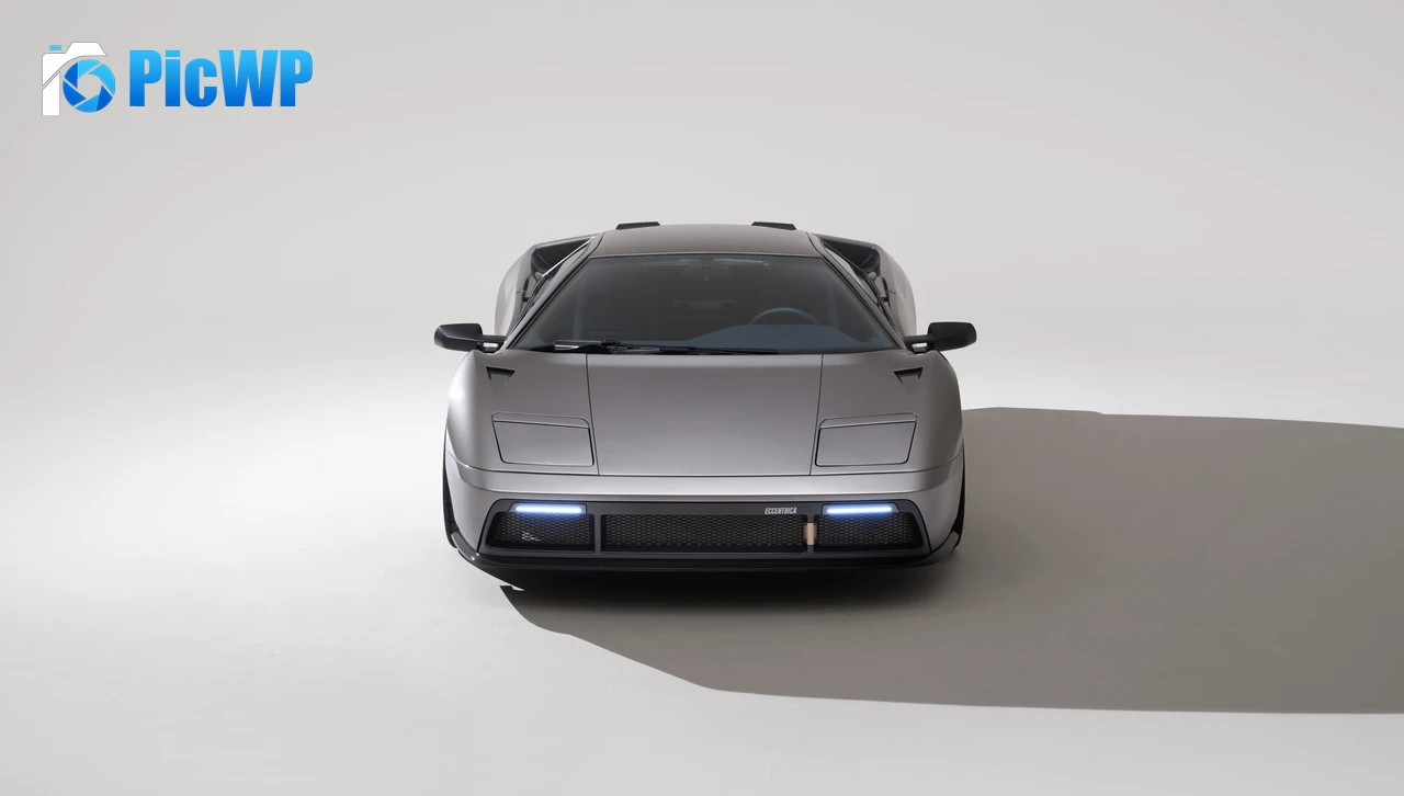 Eccentrica Restomod Lamborghini Diablo 9K PC Wallpaper