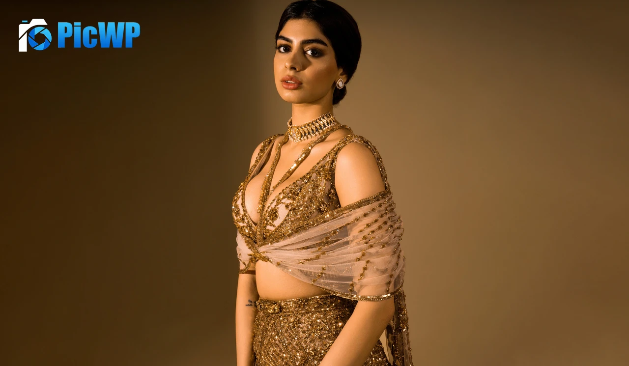 Khushi Kapoor Indian actress 8K PC Wallpaper