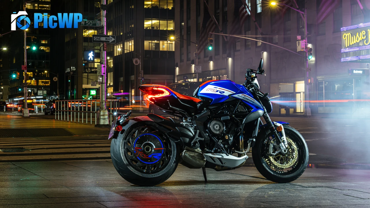 MV Agusta Dragster RR SCS 2024 8K PC Wallpaper