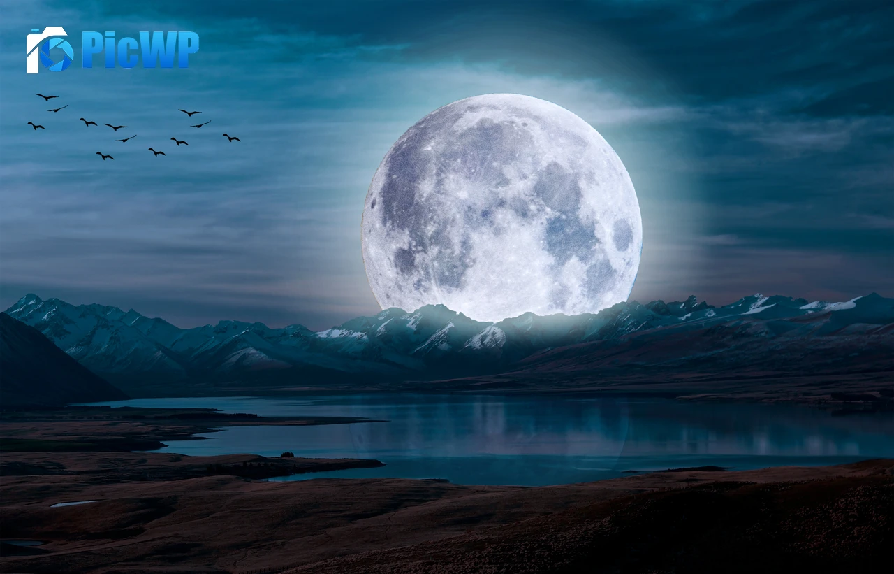 Moon Aesthetic 7K PC Wallpaper