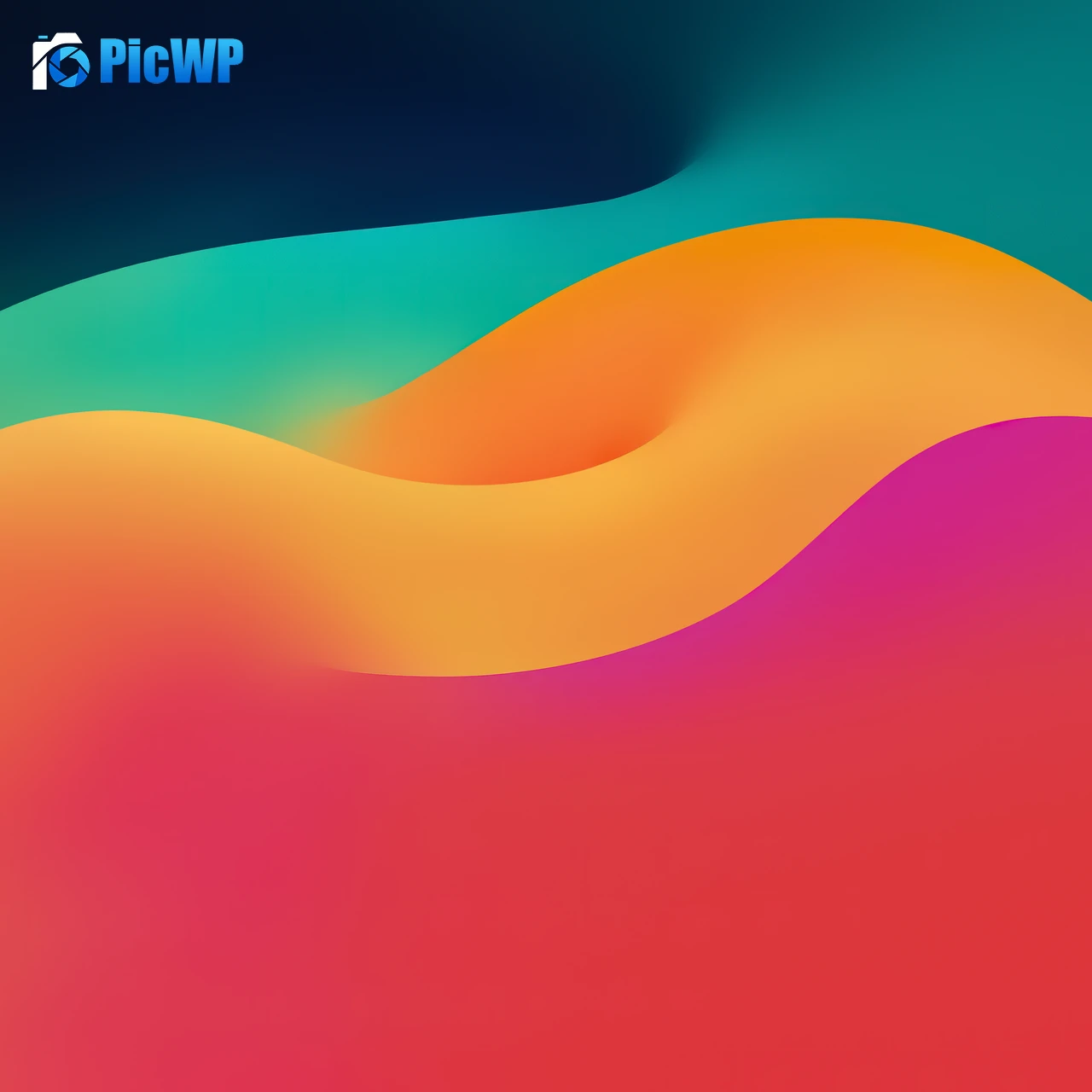 iPadOS 17 Dark Mode 4K Fold Wallpaper