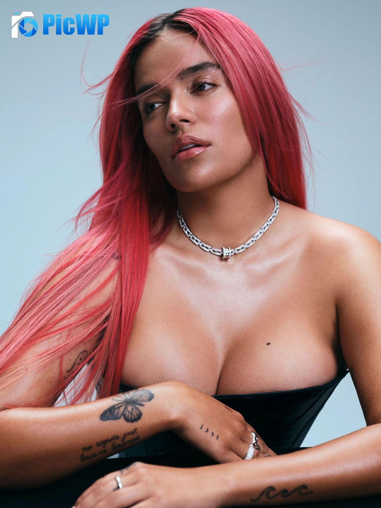 Karol G 7K Mobile Wallpaper