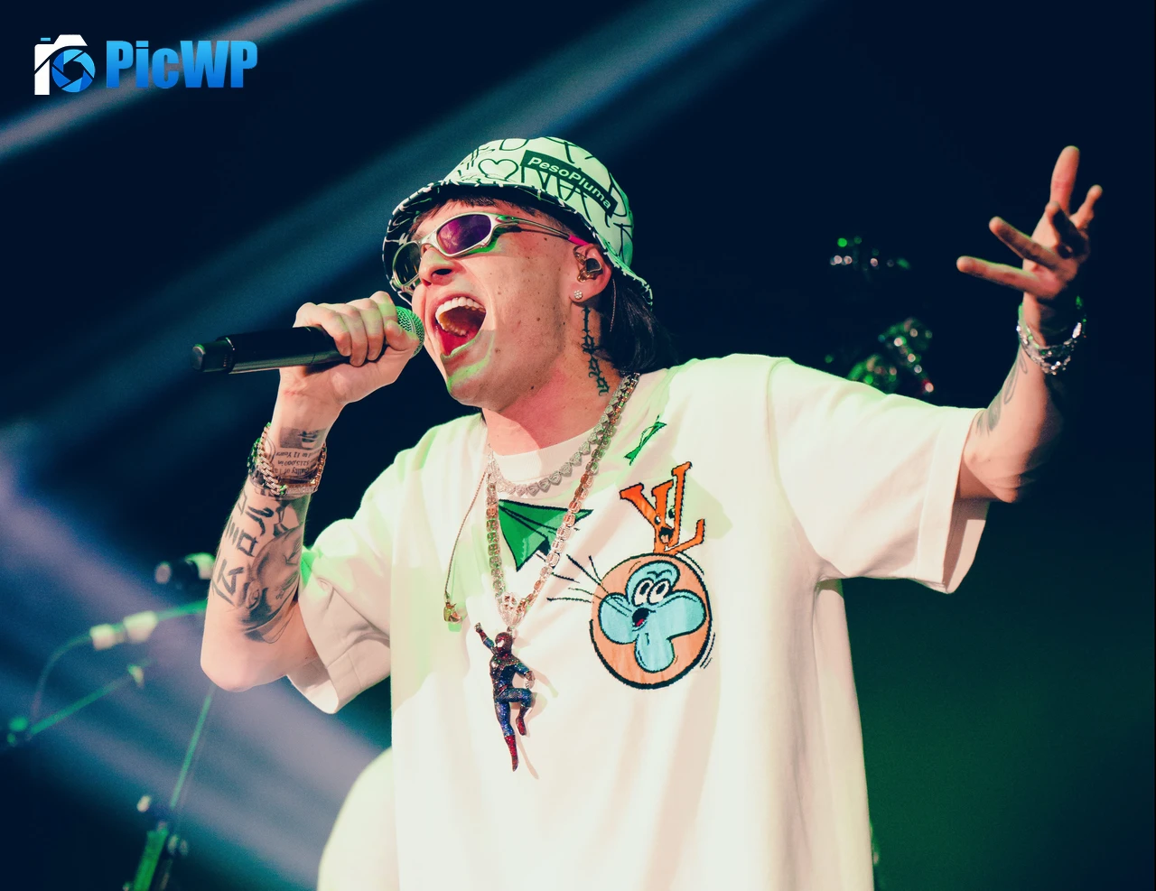 Peso Pluma Mexican singer 5K PC Wallpaper