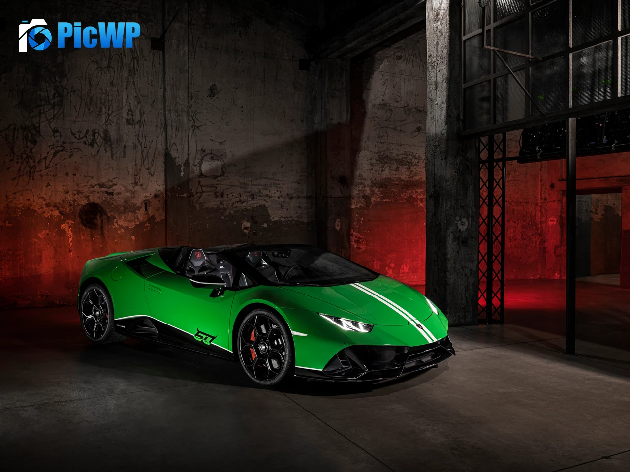 Lamborghini Huracan EVO Spyder Anniversary Edition 4K PC Wallpaper