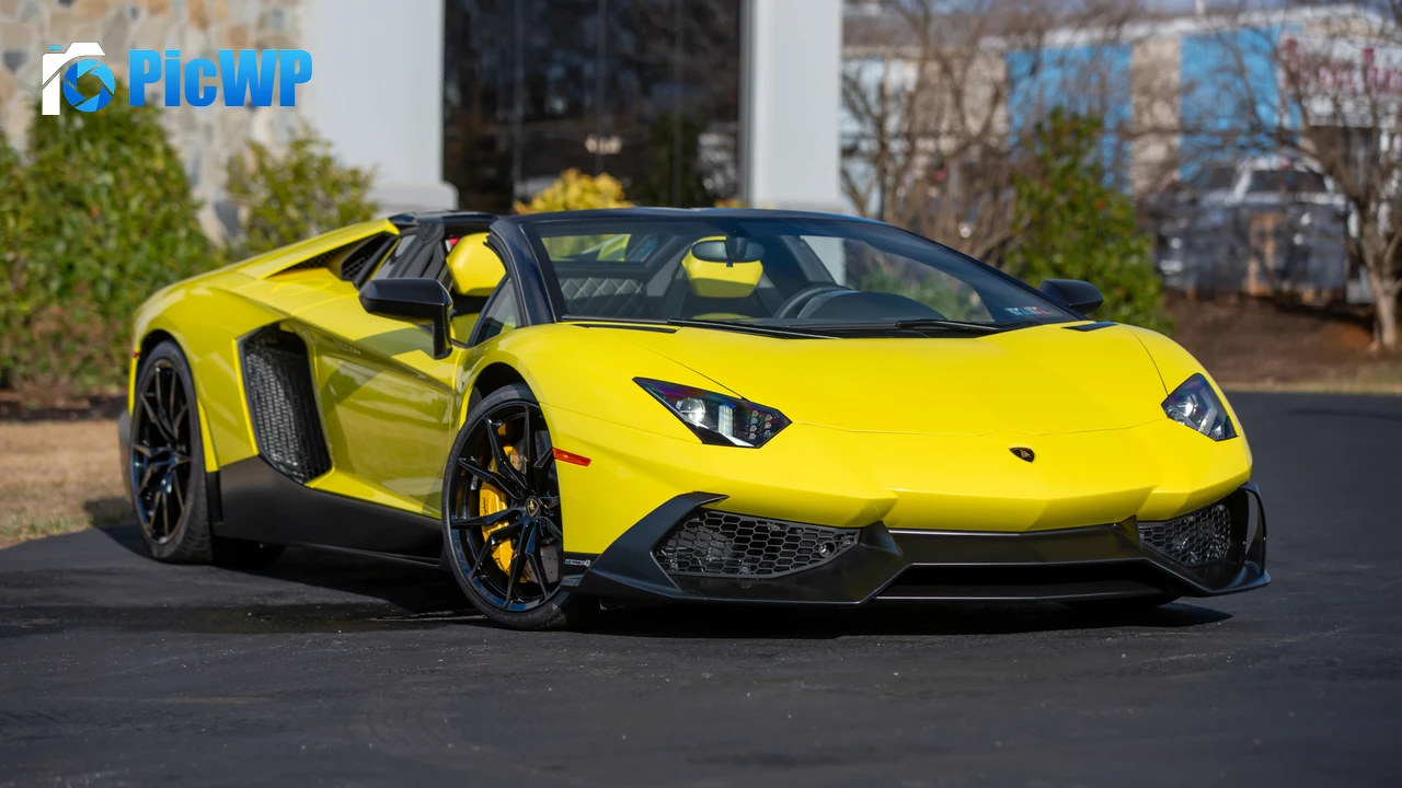 Lamborghini Aventador LP 720-4 50th Anniversary 6K PC Wallpaper