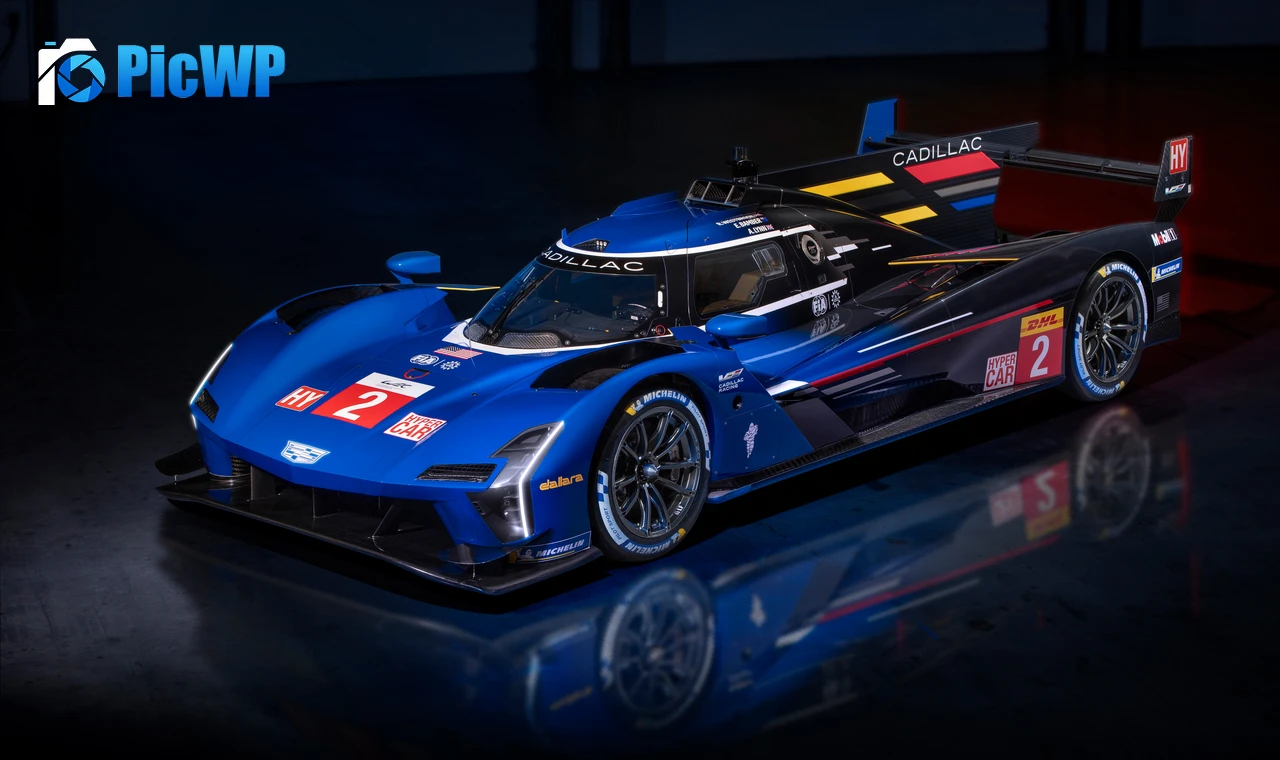 Cadillac V-LMDh Prototype 6K PC Wallpaper