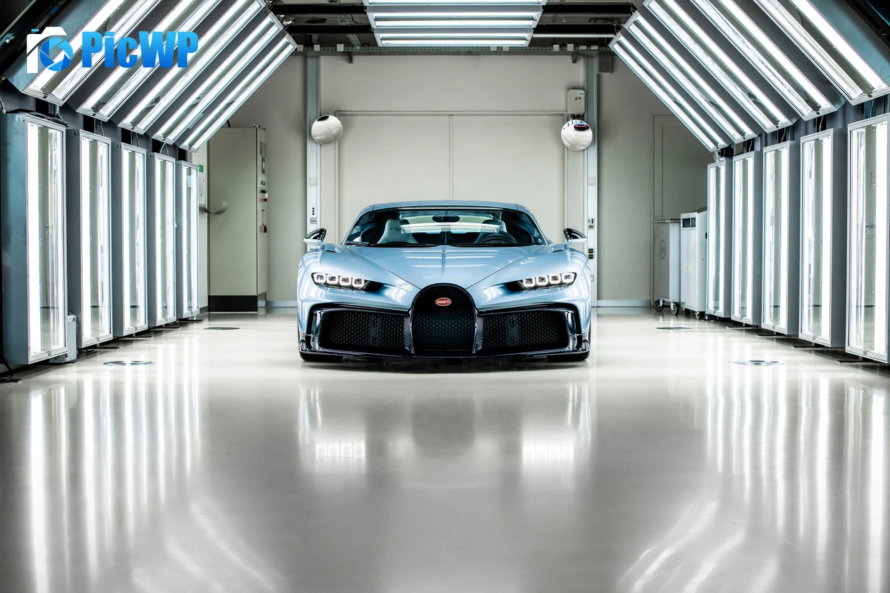 Bugatti Chiron Profilee Supercar 5K PC Wallpaper