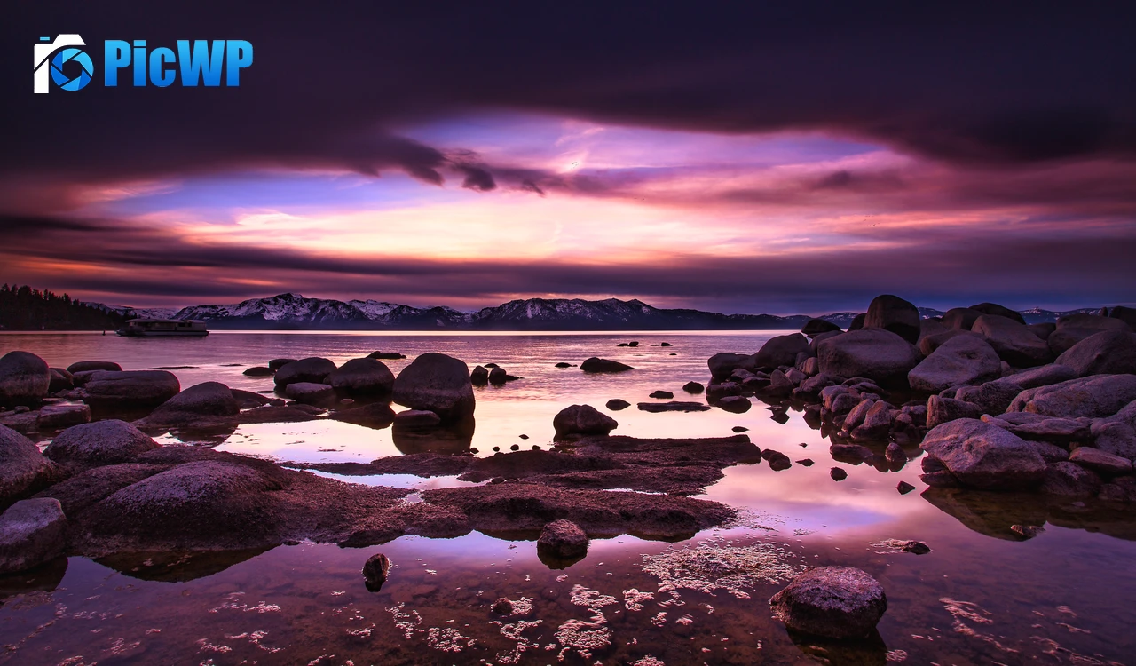 Lake Tahoe Zephyr Cove 6K PC Wallpaper