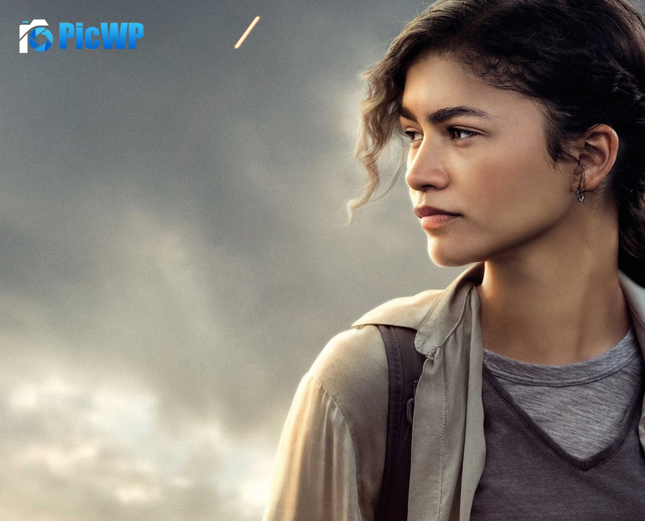 Zendaya as MJ Spider-Man: Far From Home 6K PC Wallpaper