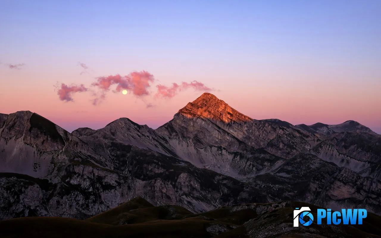 Mountain Peaks Full Moon Morning Sunrise <font color=red>Italy</font> 5K PC Wallpaper