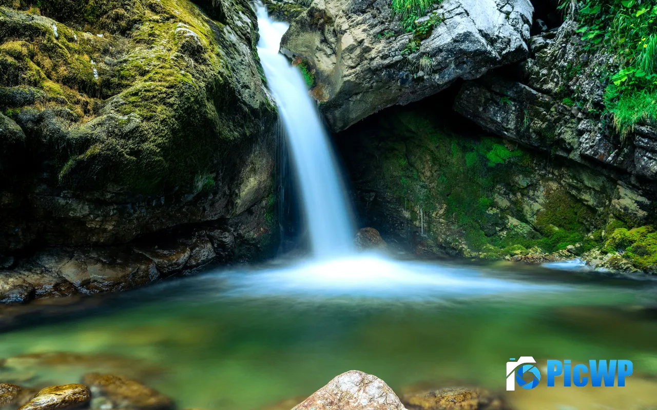 Forest Waterfall River Farchant <font color=red>Germany</font> 5K PC Wallpaper