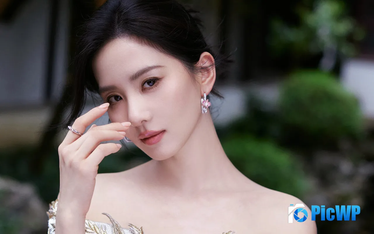 Liu Shishi Fashion Beauty <font color=red>Actress</font> Celebrity 5K PC Wallpaper