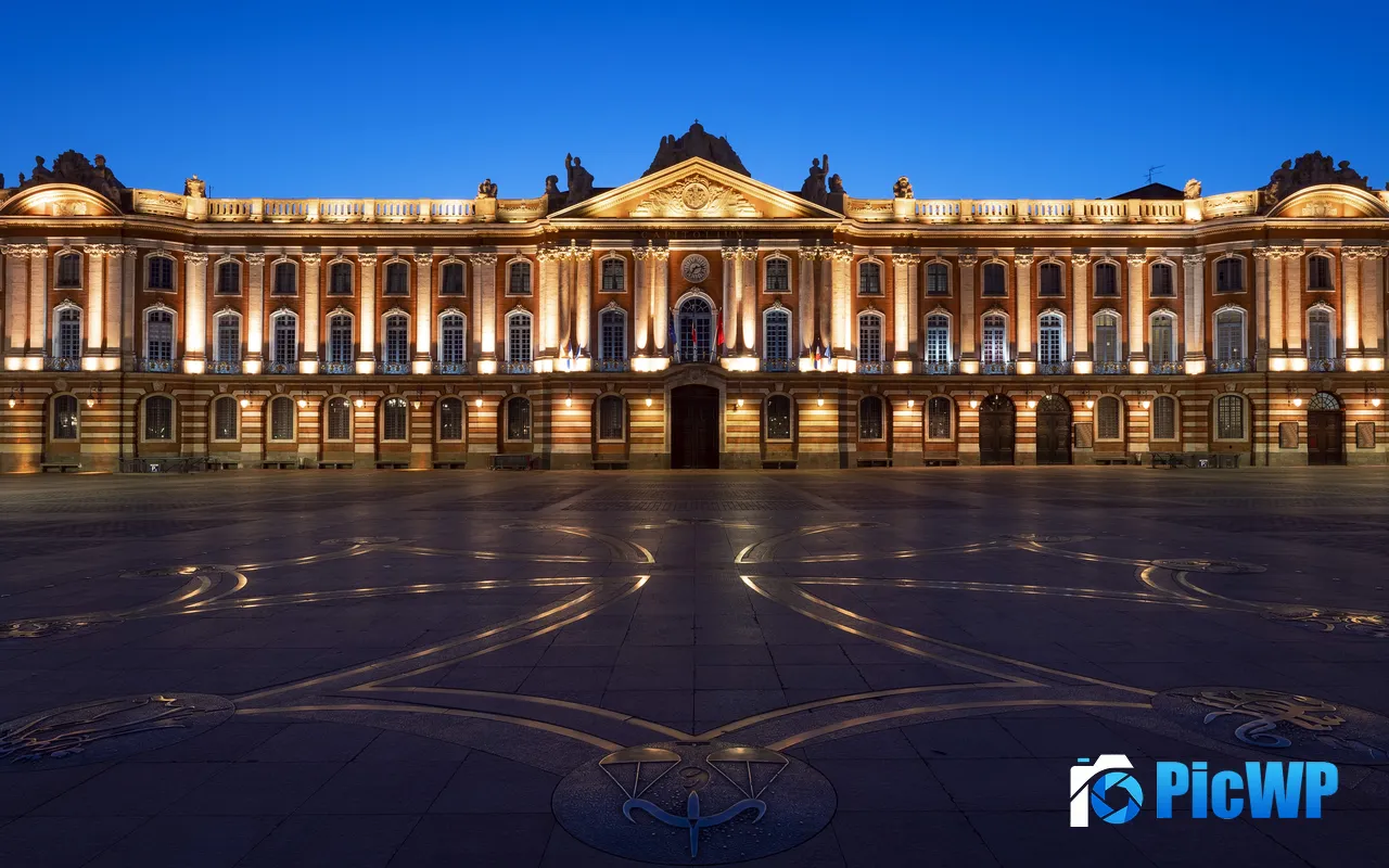 Paris <font color=red>2024</font> Summer Olympic Games City Hall Toulouse France 5K PC Wallpaper