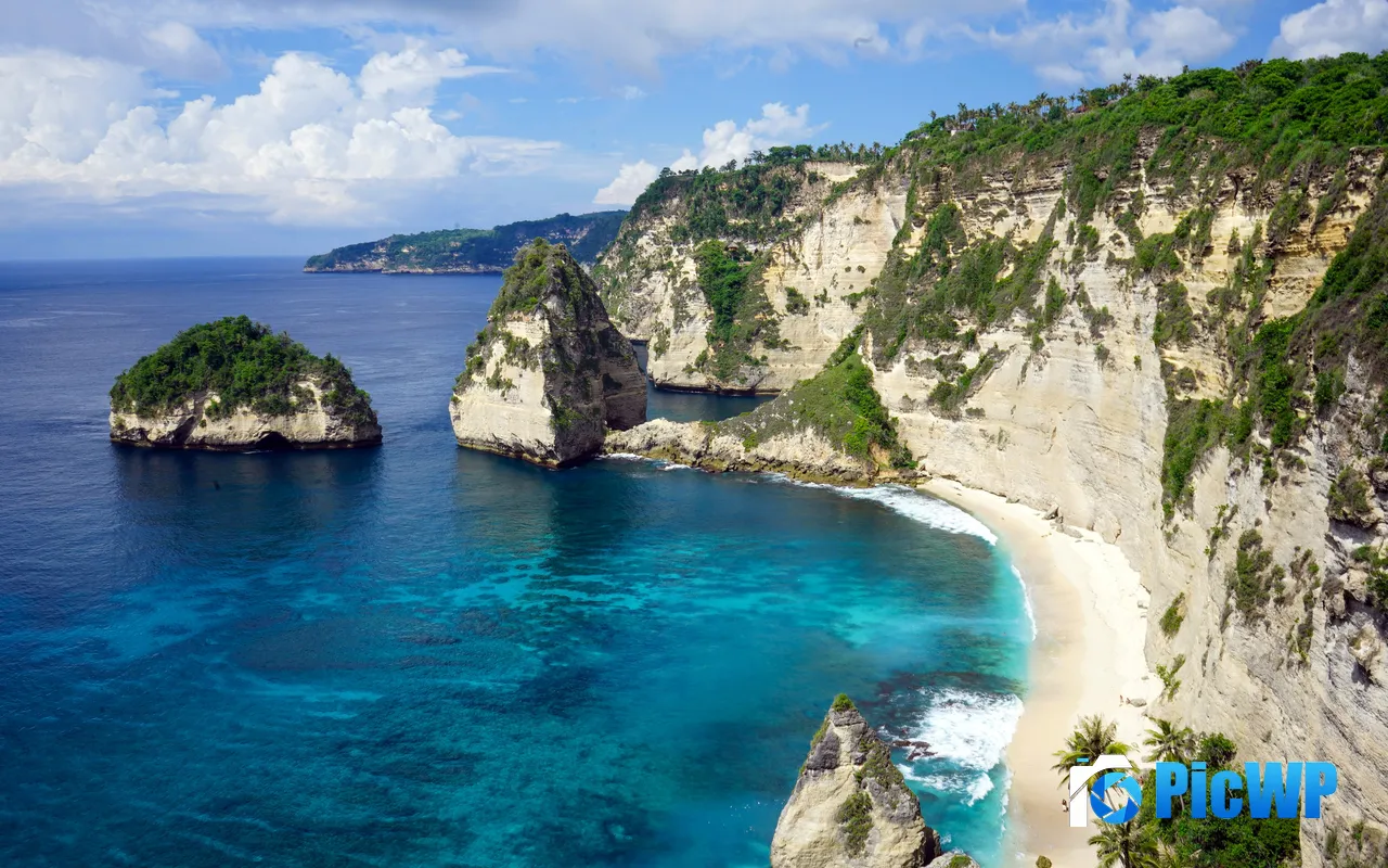 Coast Diamond Beach Nusa Penida Bali Indonesia 5K PC Wallpaper