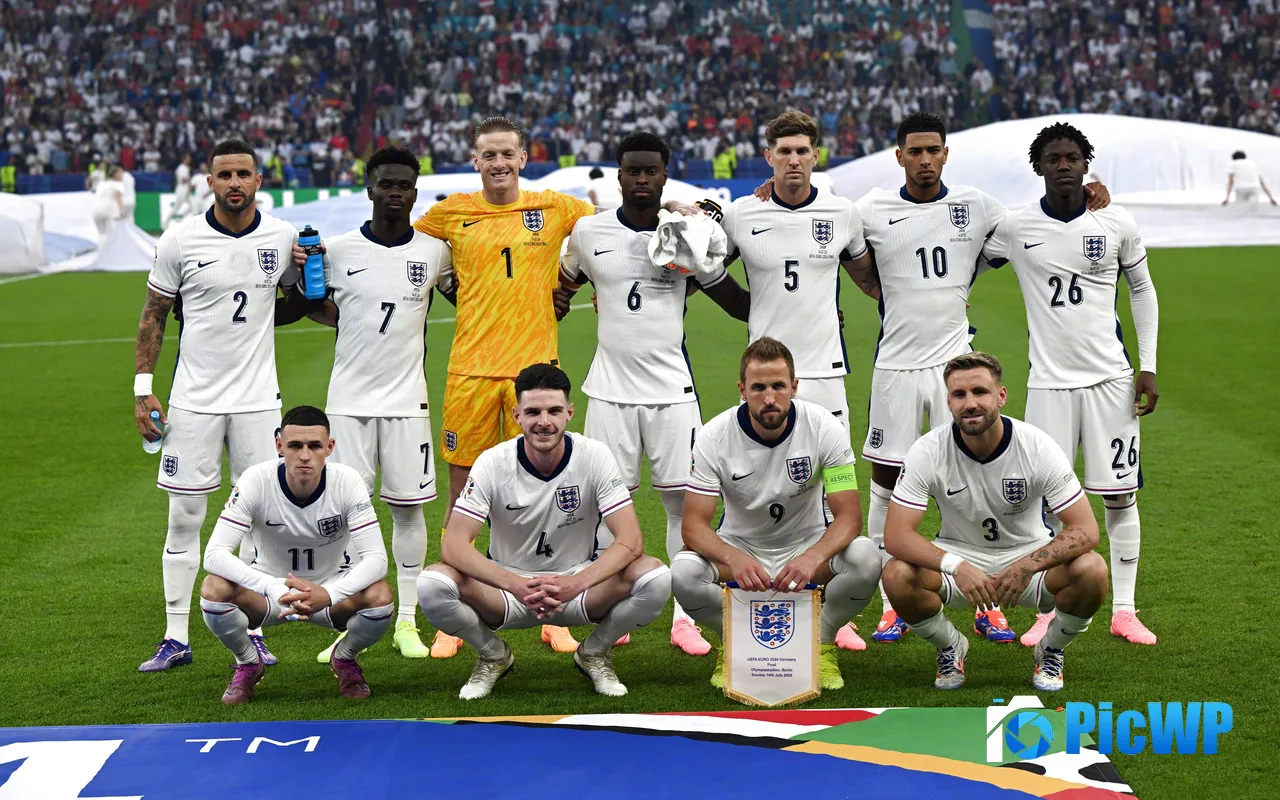 England Players Group Photo UEFA Euro 2024 Finals 5K PC Wallpaper