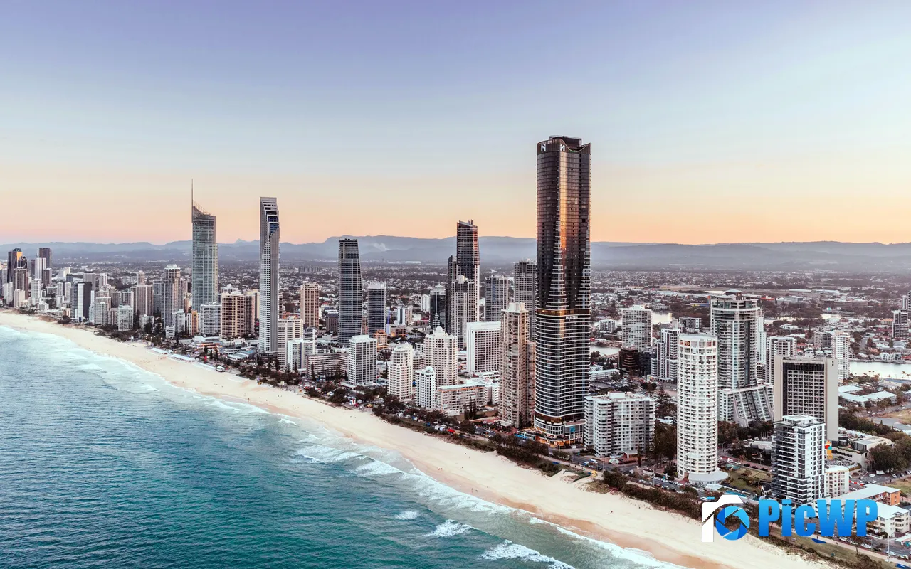 Gold Coast Paradise Beach Queensland Australia 5K PC Wallpaper