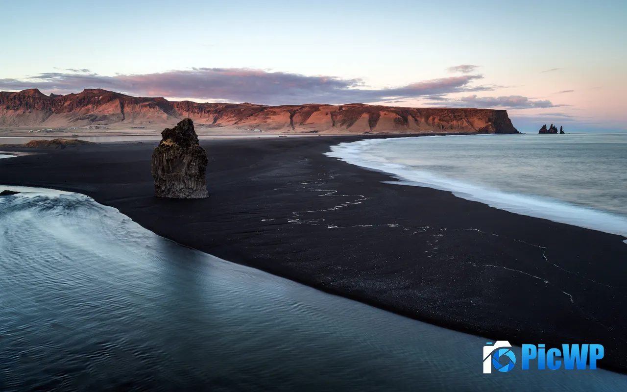 Iceland Beach Scenery Horizon Scliff Coast Shore Line 5K PC Wallpaper