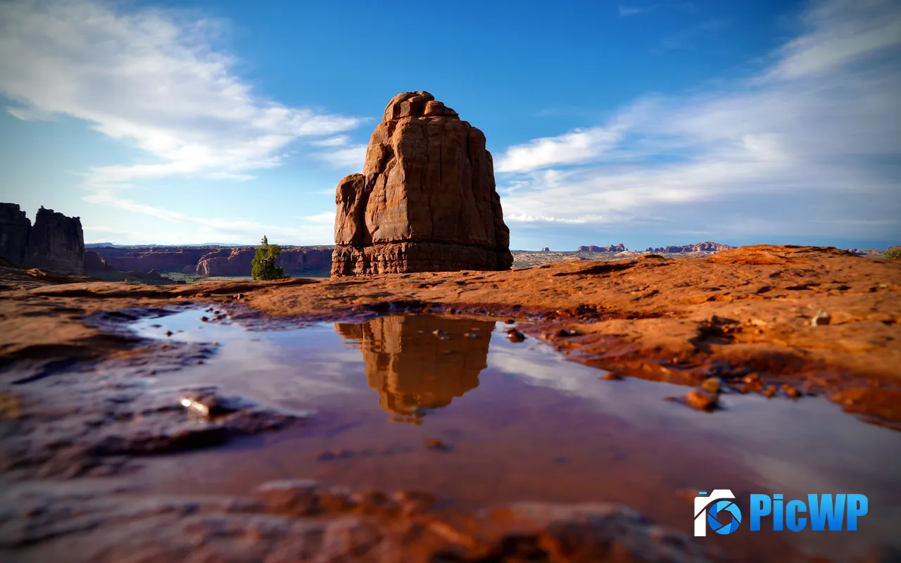 Red Rock <font color=red>Wat</font>er Arches National Park Utah USA 5K PC Wallpaper