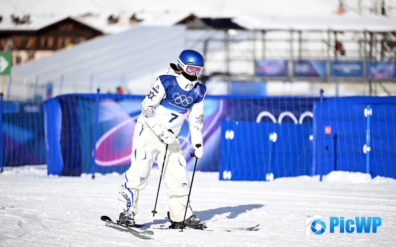 Gu Ailing Freestyle Skiing Olympic Winter Games Milano Cortina 2026 5K PC Wallpaper
