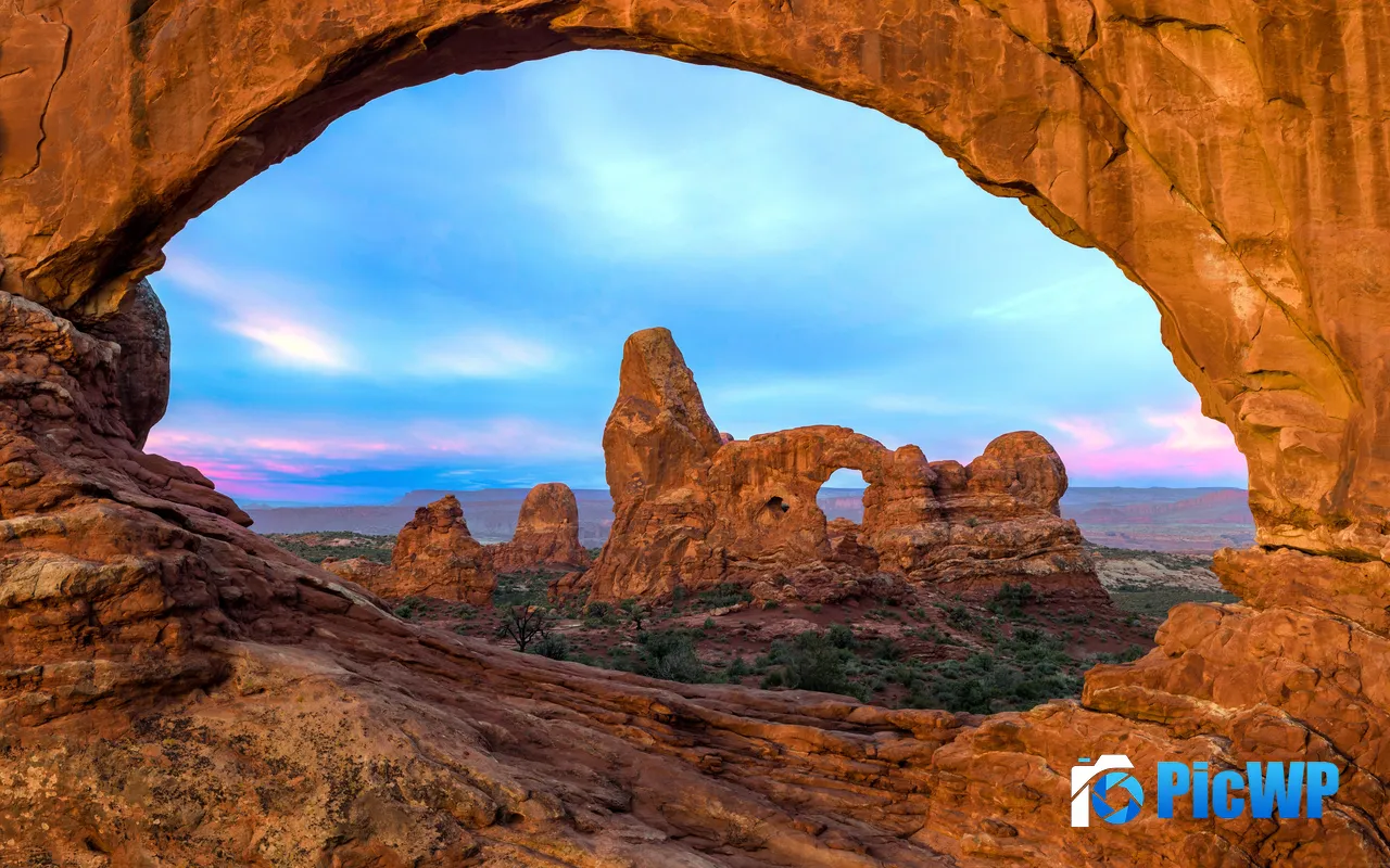 Red Rock Arches National Park Valley Utah USA 5K PC Wallpaper