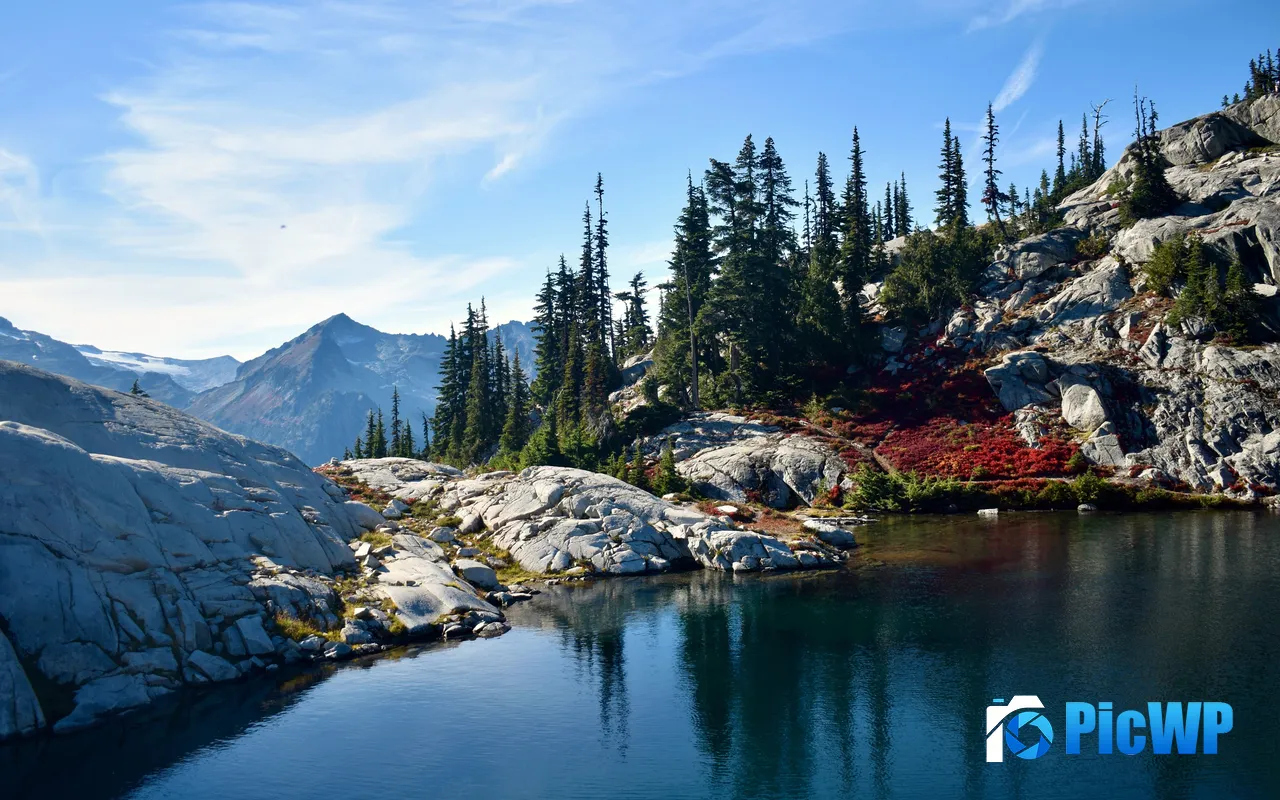 Sunny Alpine Lakes Wilderness Area Leavenworth WA USA 5K PC Wallpaper