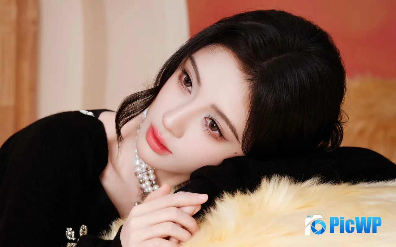 Pure Beauty Girl 2026 China Actress Fashion Model Photo 5K PC Wallpaper