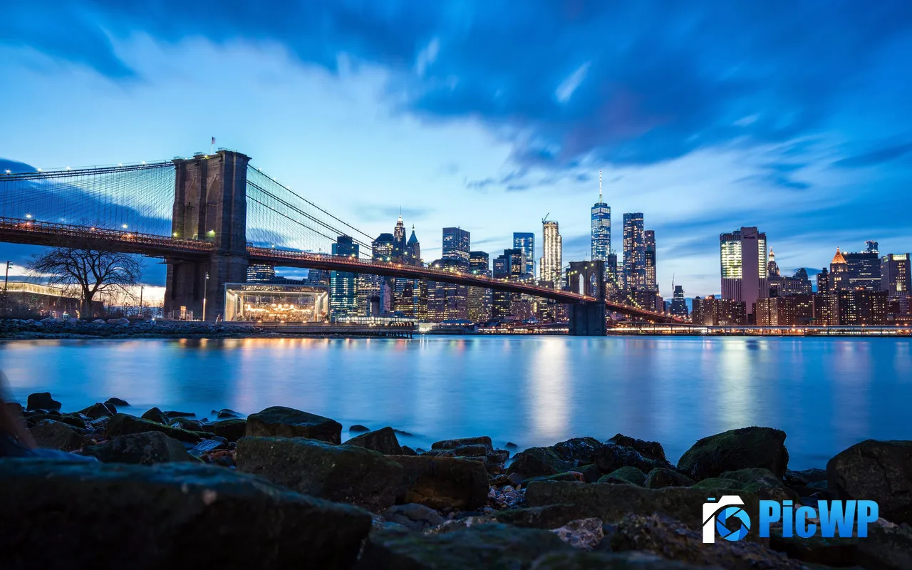 New <font color=red>York</font> Manhattan Landmark Brooklyn Bridge Dusk Skyline 5K PC Wallpaper