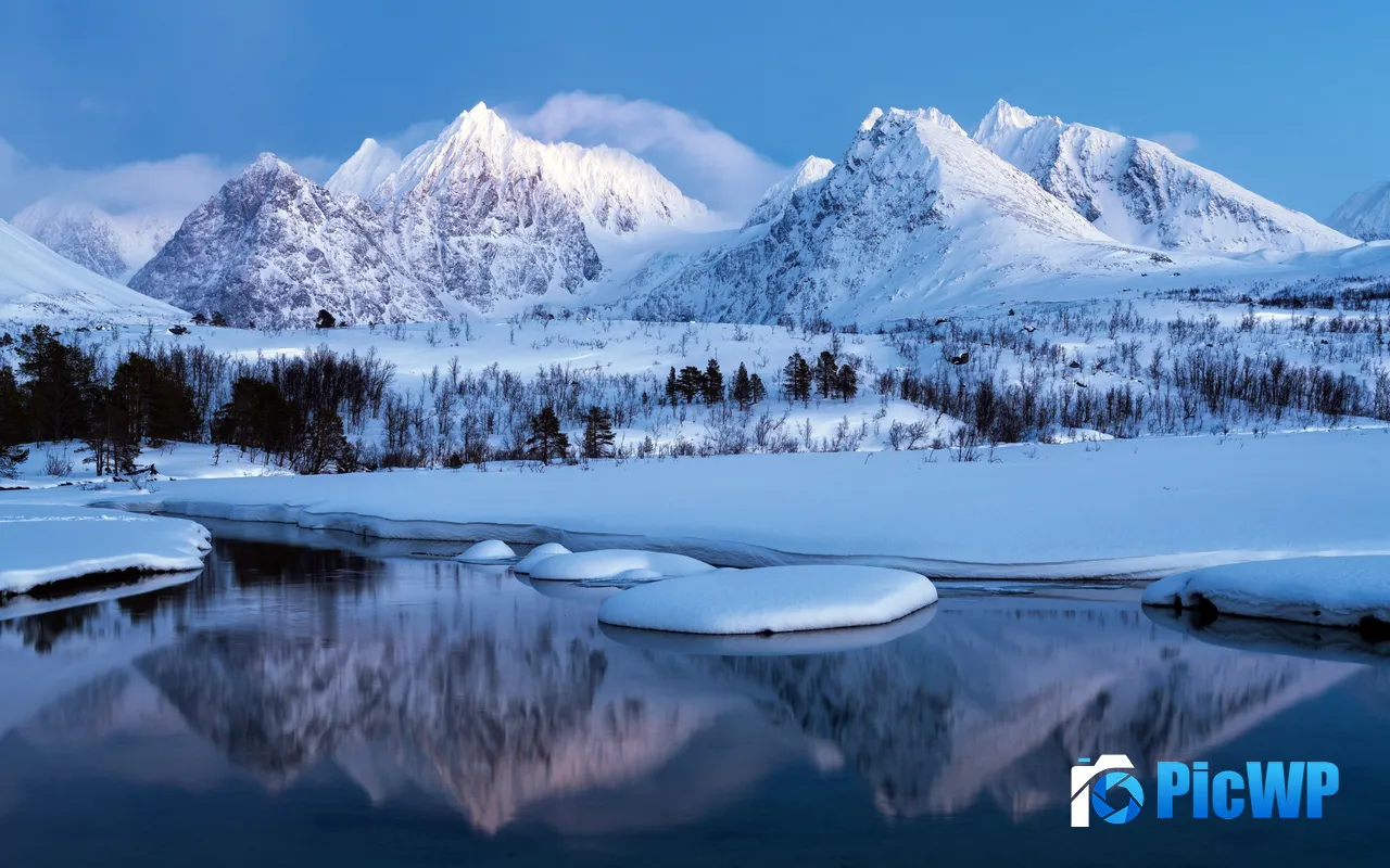 Snow River Dawn Scenic Winter Mountains 5K PC Wallpaper